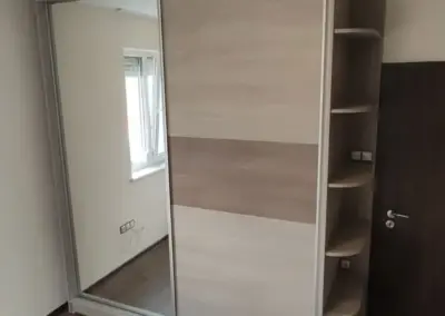 Гардероб с плъзгащи врати Елен